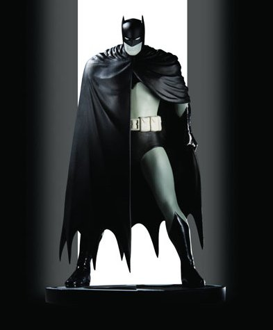 Batman Black And White Statue Dave Mazzucchelli